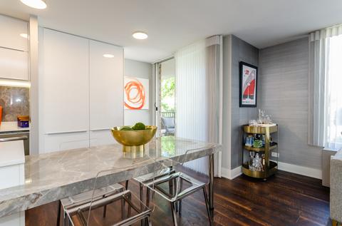 71 E Division St #404, Chicago, IL 60610 photo 7