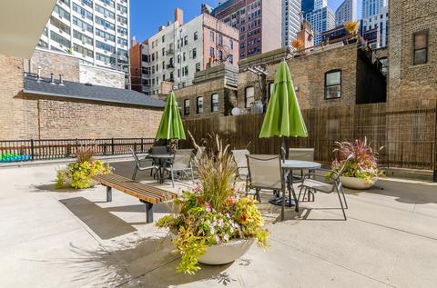 71 E Division St #404, Chicago, IL 60610 photo 21