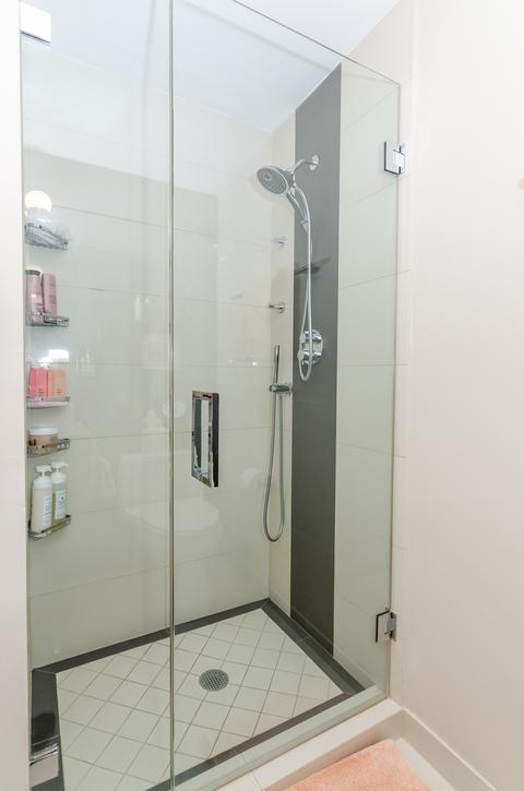 71 E Division St #404, Chicago, IL 60610 photo 18