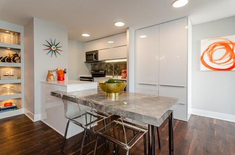 71 E Division St #404, Chicago, IL 60610 photo 6