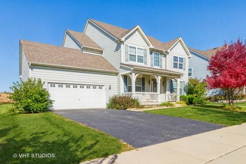 326 Comstock Dr, Elgin, IL 60124 photo 2