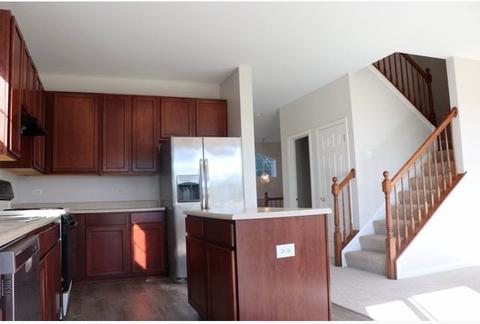 4265 Drexel Ave, Aurora, IL 60504 photo 9