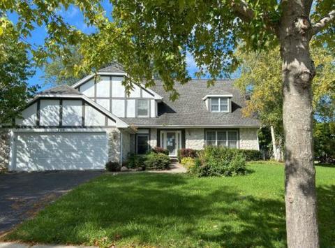 700 Fairfield Ln, Algonquin, IL 60102 photo 2