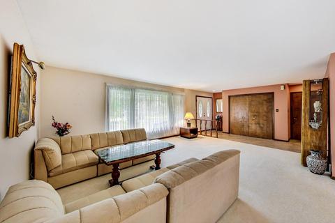 3256 Harrison St, Glenview, IL 60025 photo 4