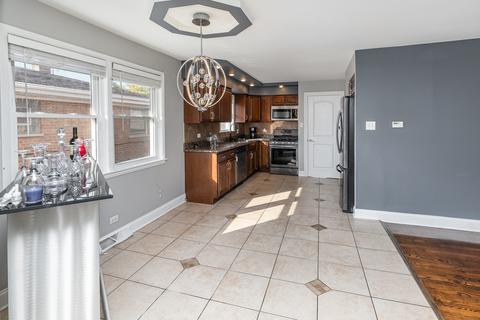 15244 Sunset Dr, Dolton, IL 60419 photo 5