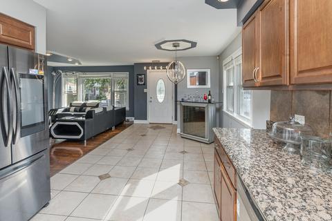 15244 Sunset Dr, Dolton, IL 60419 photo 10