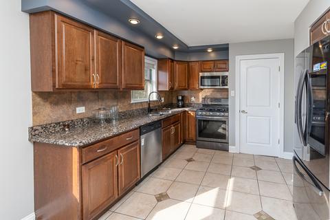 15244 Sunset Dr, Dolton, IL 60419 photo 6