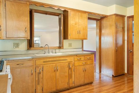 1131 S 8th Ave, Kankakee, IL 60901 photo 6