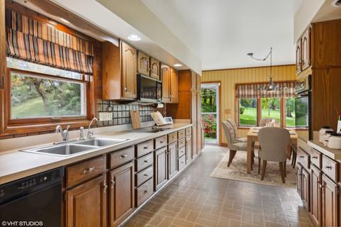 3469 Riverside Dr, Beloit, WI 53511 photo 13