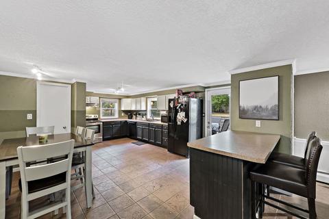 1439 W Vanmeter St, Kankakee, IL 60901 photo 6