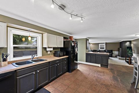 1439 W Vanmeter St, Kankakee, IL 60901 photo 7
