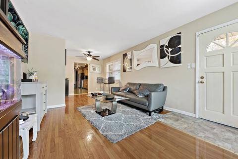 1018 W Walnut St, Kankakee, IL 60901 photo 3