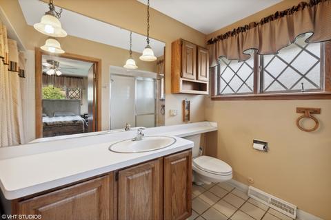 524 E Adams St, Elmhurst, IL 60126 photo 16