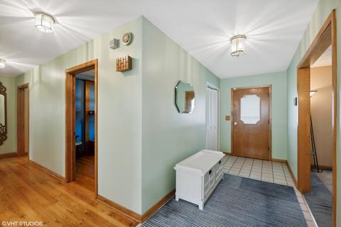 524 E Adams St, Elmhurst, IL 60126 photo 5