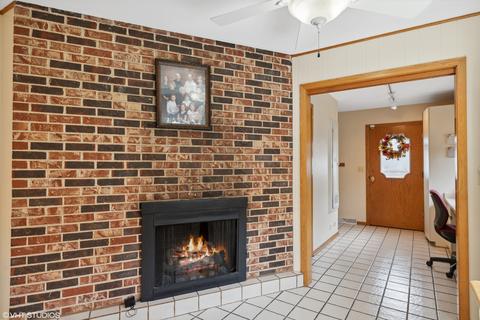 524 E Adams St, Elmhurst, IL 60126 photo 8