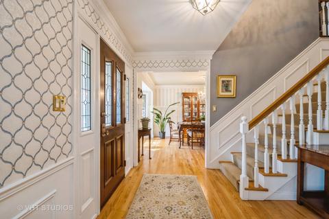 750 Cambridge Dr, Burr Ridge, IL 60527 photo 4
