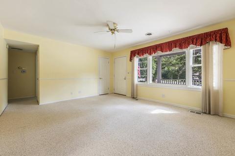 816 Sunset Rd, Wheaton, IL 60189 photo 5