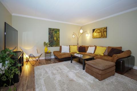 1633 River St #4A, Des Plaines, IL 60016 photo 3