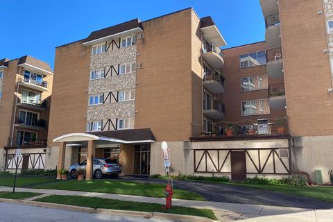 1633 River St #4A, Des Plaines, IL 60016 photo 1