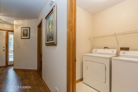 1116 E Danbury Dr, Cary, IL 60013 photo 11