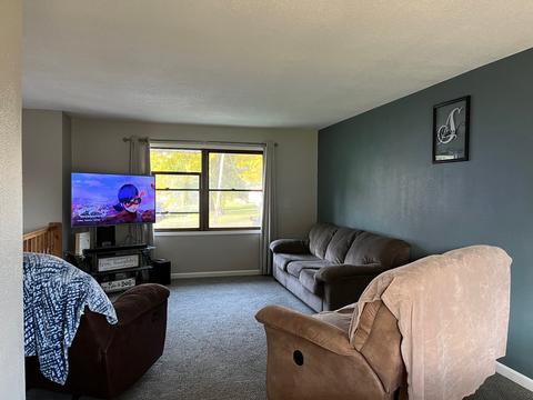 511 Barden St, Morrison, IL 61270 photo 2