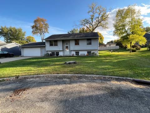 511 Barden St, Morrison, IL 61270 photo 1