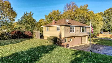3504 1st Ave, Mchenry, IL 60050 photo 2