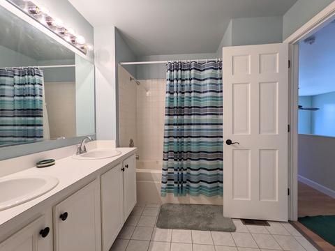 711 Timothy Ct, East Dundee, IL 60118 photo 14