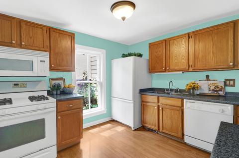 151 S Channing St, Elgin, IL 60120 photo 4