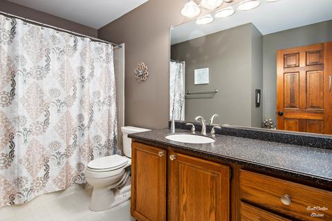 334 Bryan Dr, Cary, IL 60013 photo 26