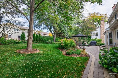 334 Bryan Dr, Cary, IL 60013 photo 2