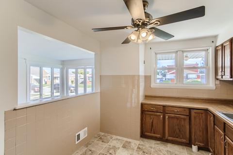 4157 W 78th St, Chicago, IL 60652 photo 10