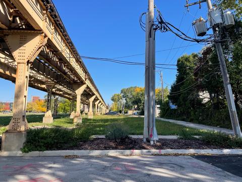 18 E 38th St, Chicago, IL 60653