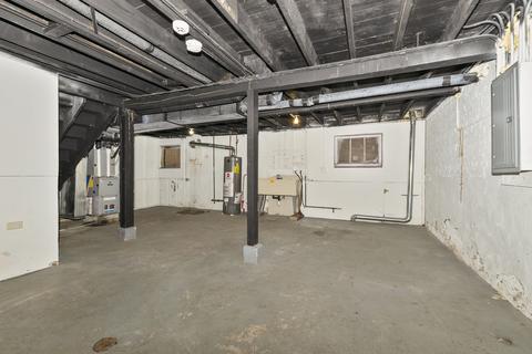8317 S Merrill Ave, Chicago, IL 60617 photo 20