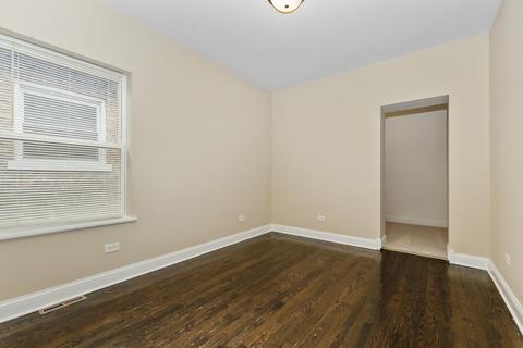 8317 S Merrill Ave, Chicago, IL 60617 photo 10