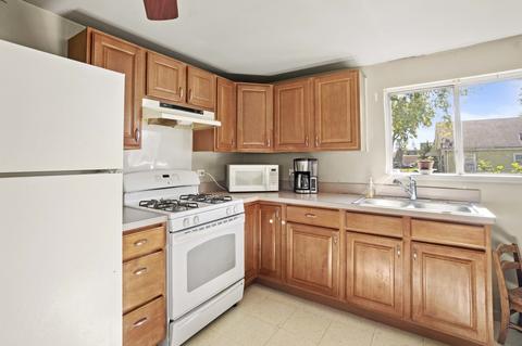 3536 Union Ave, Steger, IL 60475 photo 2
