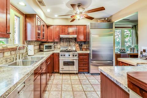 224 Perth Rd, Cary, IL 60013 photo 11