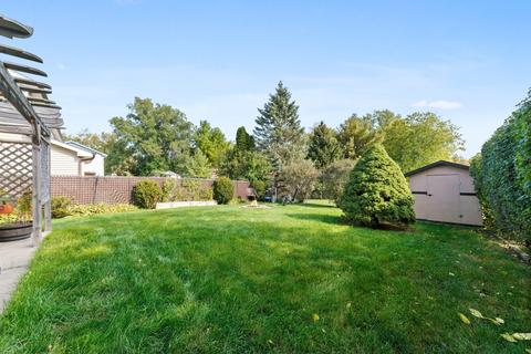 453 Pacific Ct, Wheeling, IL 60090 photo 15