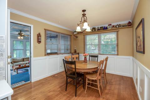 1114 E Chicago Ave, Naperville, IL 60540 photo 9
