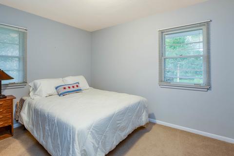 1114 E Chicago Ave, Naperville, IL 60540 photo 12