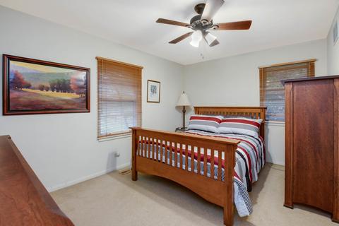 1114 E Chicago Ave, Naperville, IL 60540 photo 11