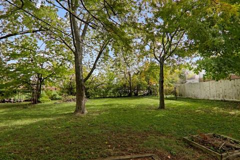36 Delaine Dr, Normal, IL 61761 photo 16