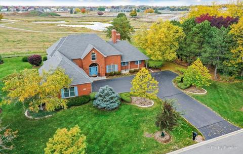 400 Fairway View Dr, Algonquin, IL 60102 photo 3