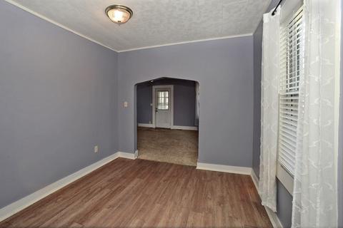 2324 3rd St, Peru, IL 61354 photo 5