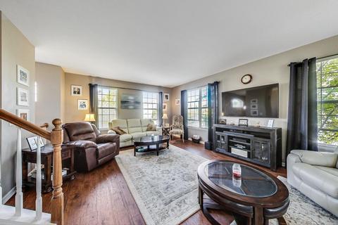 817 Brodhead Dr, Aurora, IL 60504 photo 7