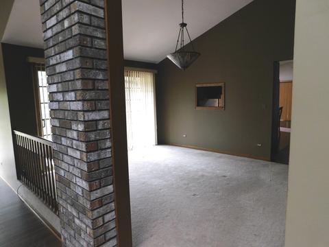 775 N Maple St, Addison, IL 60101 photo 14