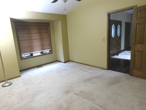 775 N Maple St, Addison, IL 60101 photo 24