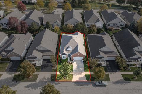 1855 Avon Dr, Hoffman Estates, IL 60192 photo 23