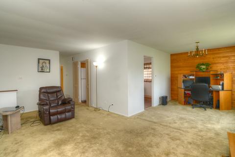1640 Jefferson Rd, Hoffman Estates, IL 60169 photo 11