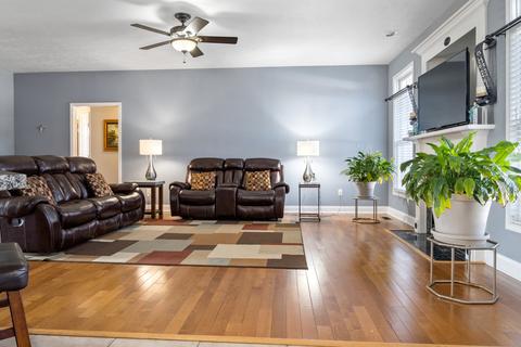 2274 Chase Ln, Normal, IL 61761 photo 10